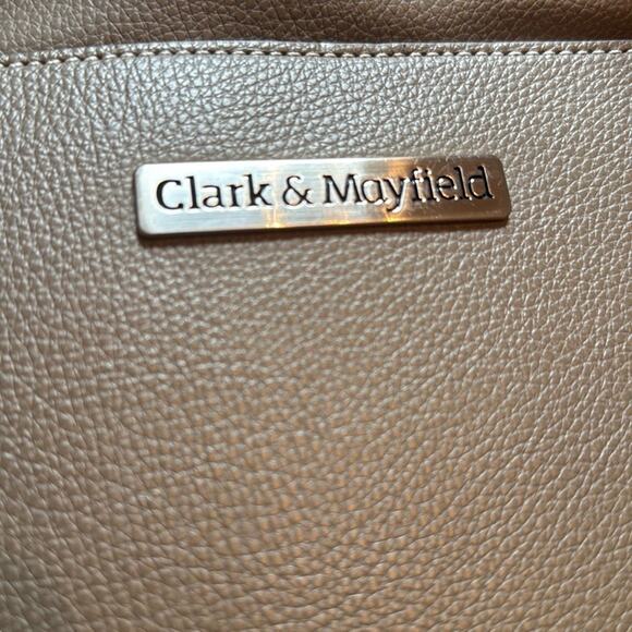 Taupe Laptop Bag with Sophisticated Design - Picture 5 of 16